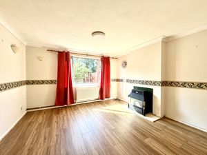 Living Room- click for photo gallery